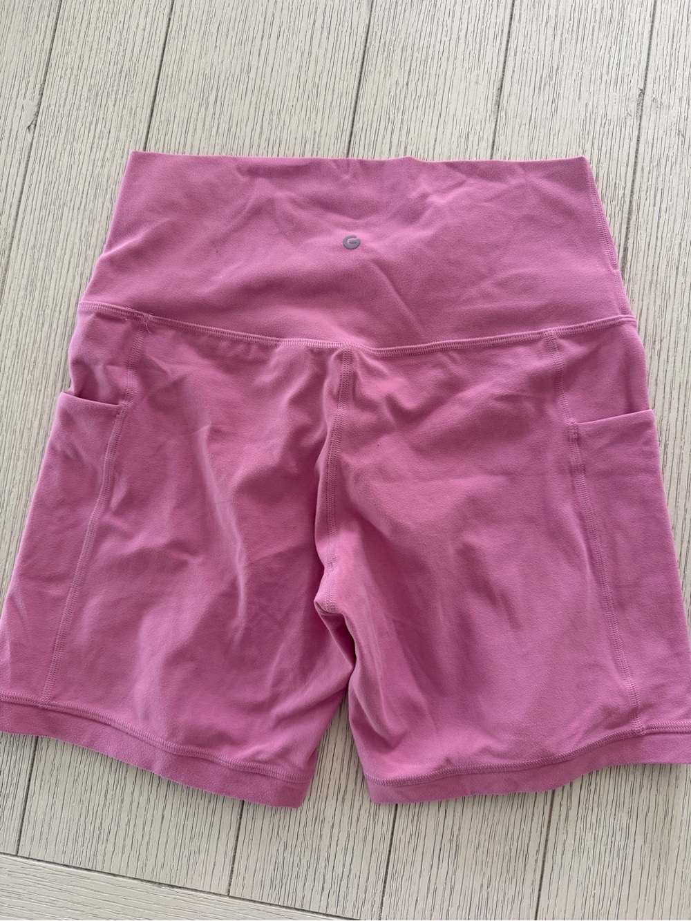 Women’s High-Rise Pink Active Shorts with Side Pockets
